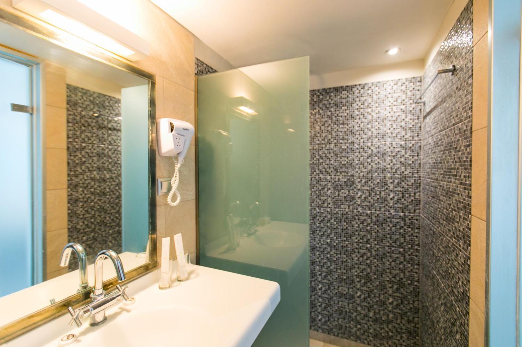 Resol Hotel Bali  Bagian luar foto